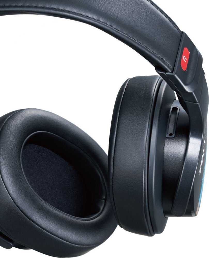 Sony MDR-M1 uždaros studijinės ausinės, Juodos