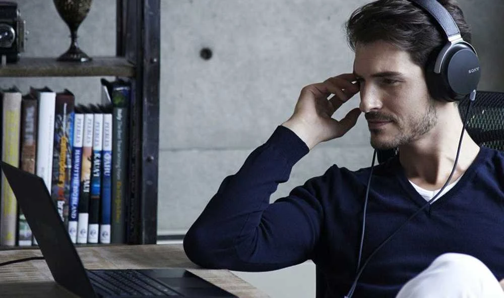 Laidinės ausinės Sony MDR-ZX310AP, juodos/mėlynos spalvos