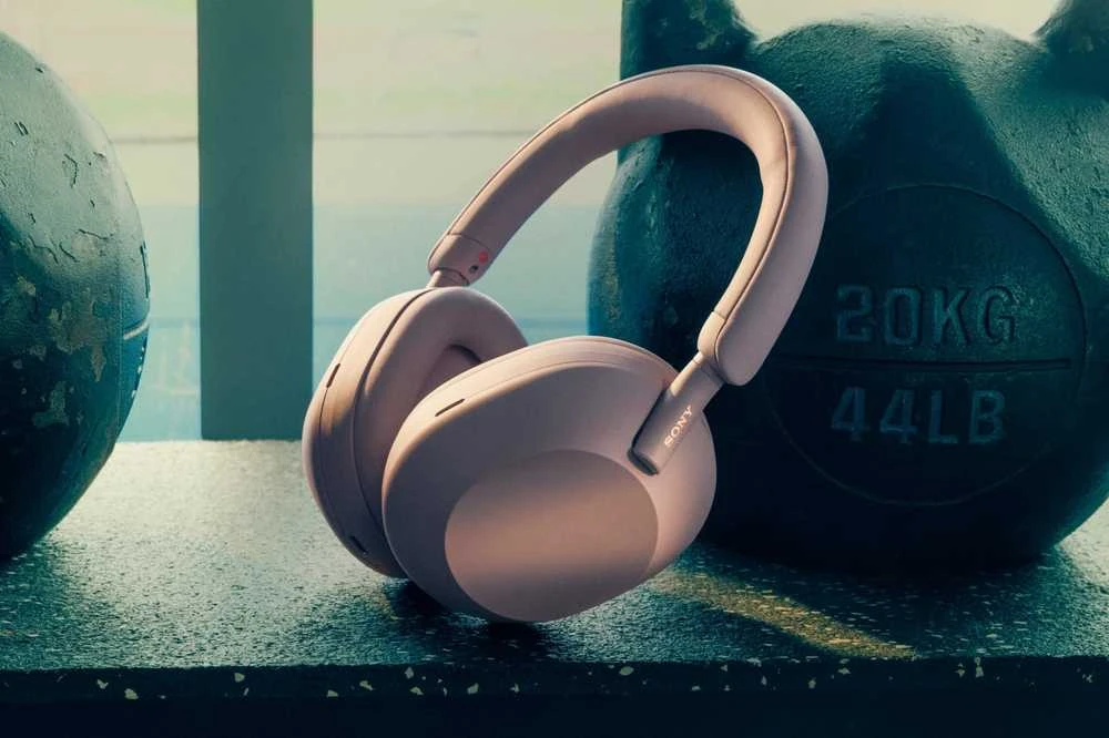 Belaidės ausinės Sony WH-1000XM5 su triukšmo slopinimo technologija, Rožinės