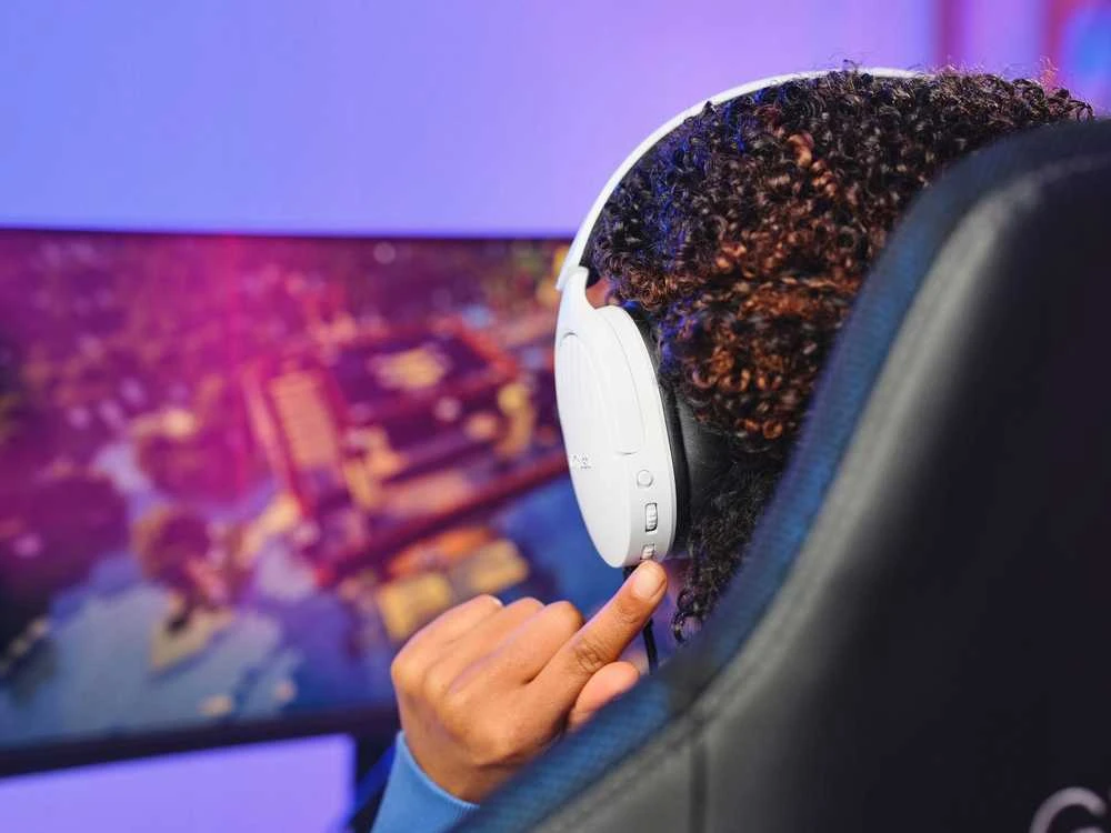 Trust GXT 491W FAYZO Ausinės su laidu & Belaidės su lankeliu ant galvos Gaming USB Type-C Bluetooth Juodas, Baltas