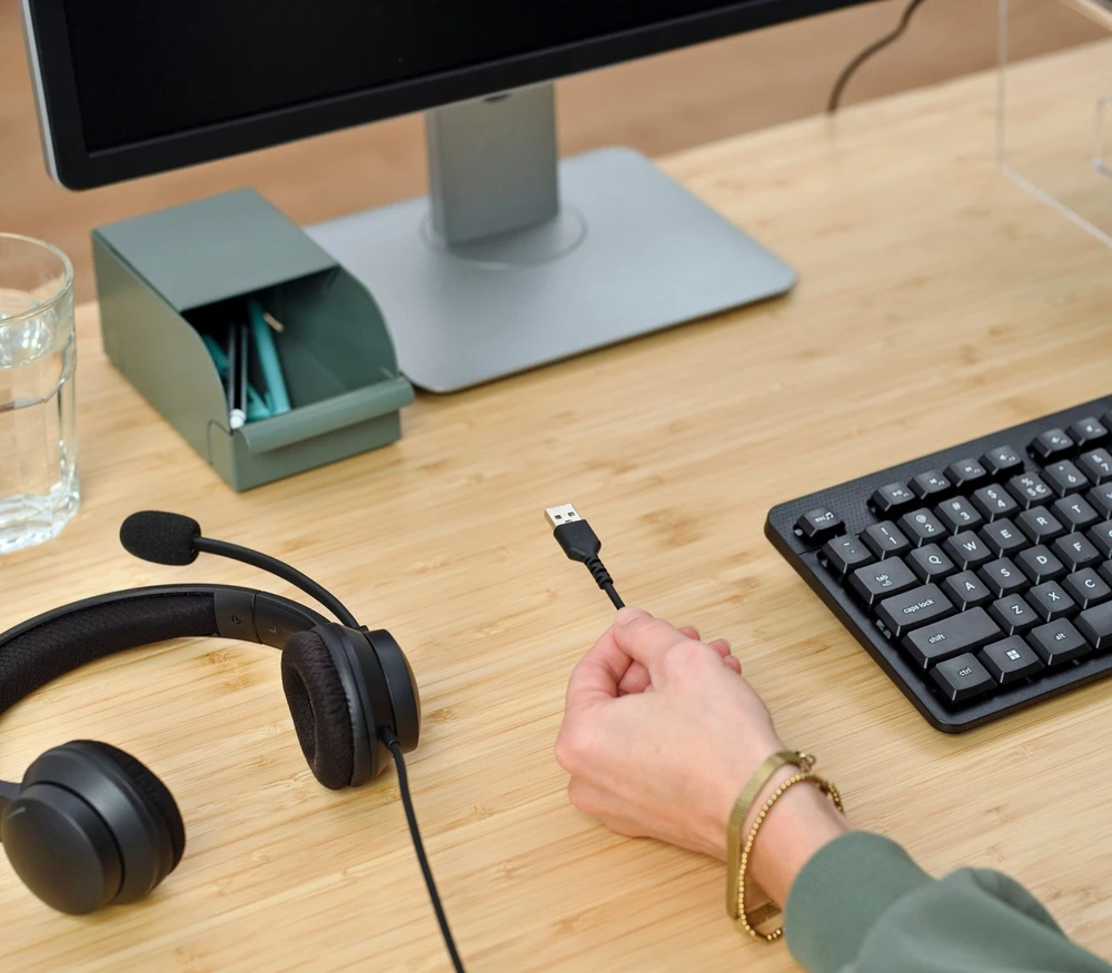 Trust HS-260 ausinių USB jungtis