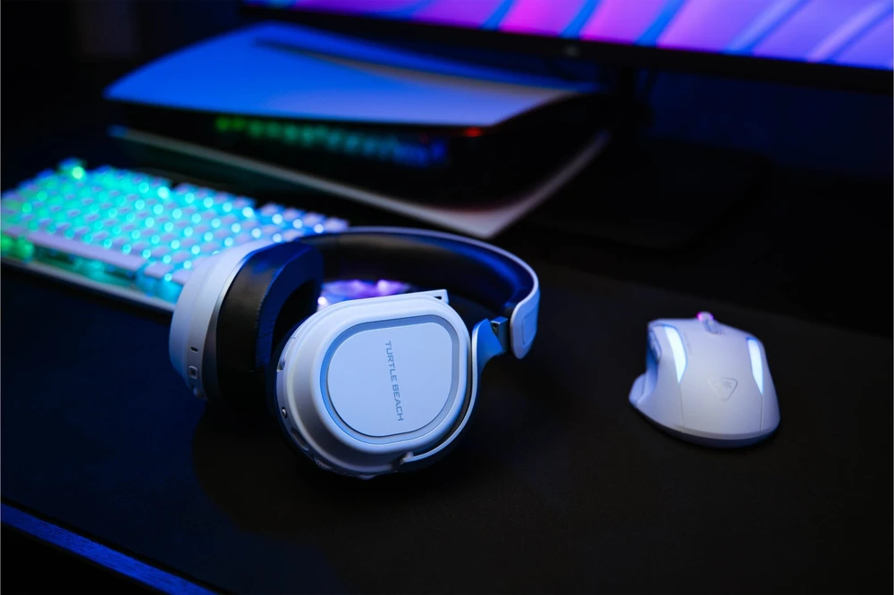 Turtle Beach Stealth 700 Gen 3 Belaidės žaidimų ausinės „PlayStation“| Baltos