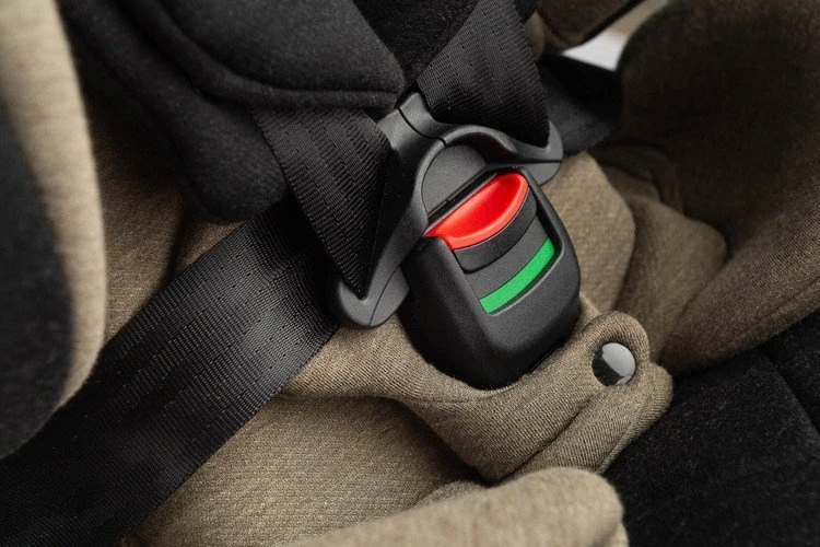 Vaikiška automobilinė kėdutė CARETERO TUROX I-SIZE khaki