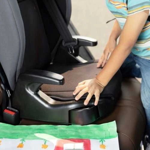 Automobilinė kėdutė Graco Junior Maxi R129, Juodos spalvos
