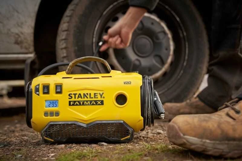 Akumuliatorinis oro kompresorius Stanley SFMCE520B-QW; 18 V (be akumuliatoriaus ir pakrovėjo)