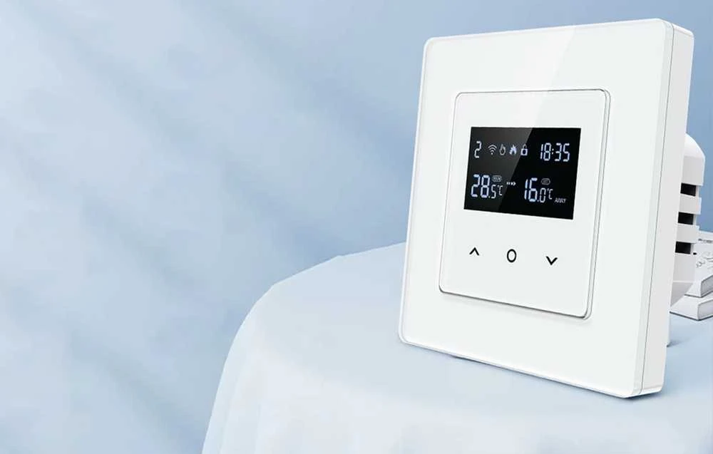 Išmanusis termostatas Avatto WT200-BH-3A-W Katilo šildymas 3A WiFi TUYA
