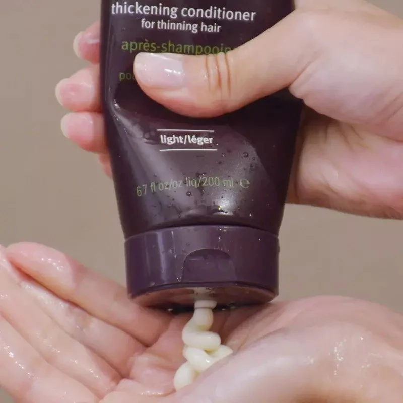 Aveda Invati Ultra Advanced tankinamasis kondicionierius šviesiai 40ml
