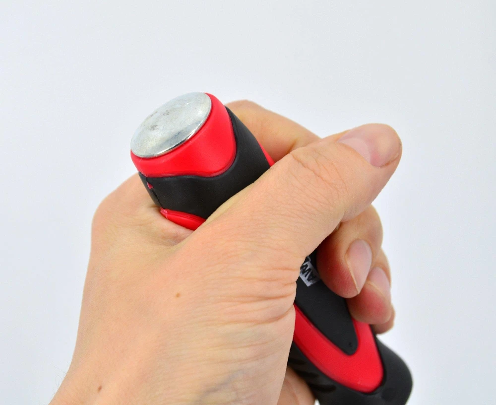 AW-Tools AWTOOLS KALTAS SU PLASTIKINE RANKENA 25MM