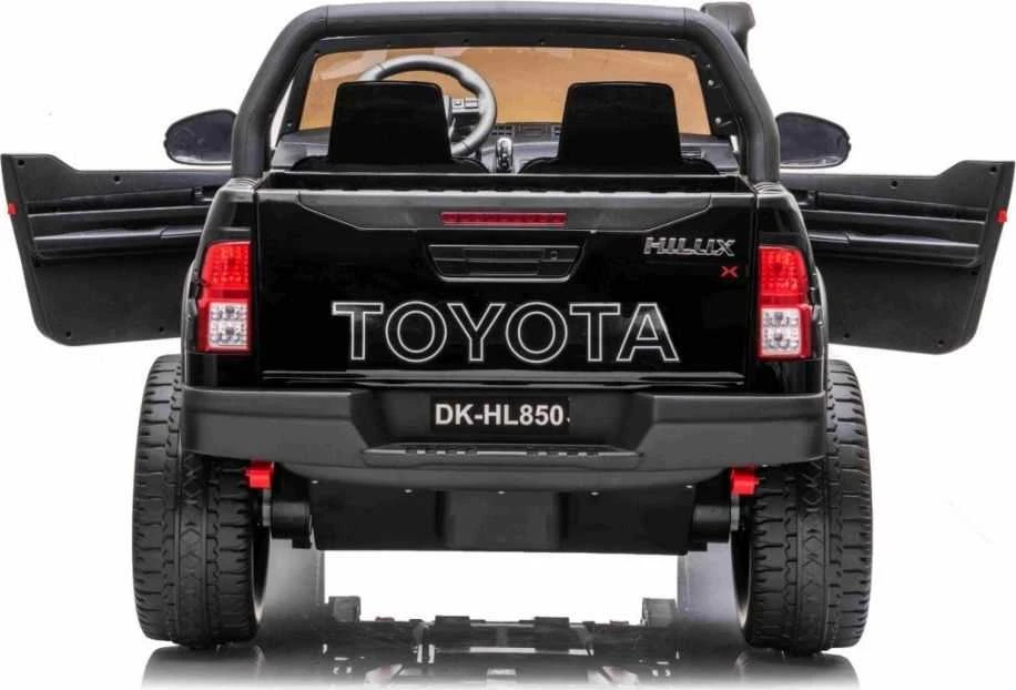 Ramiz Elektromobilis Toyota Hilux, Juodas