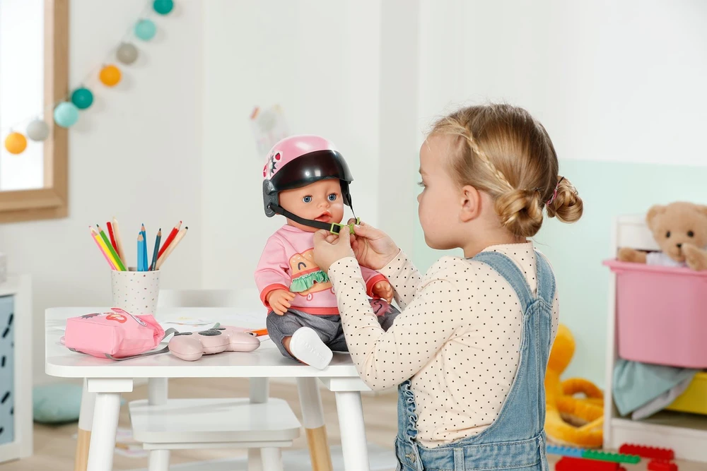 Zapf Baby born elektrinis paspirtukas-dviračio šalmas lėlėms