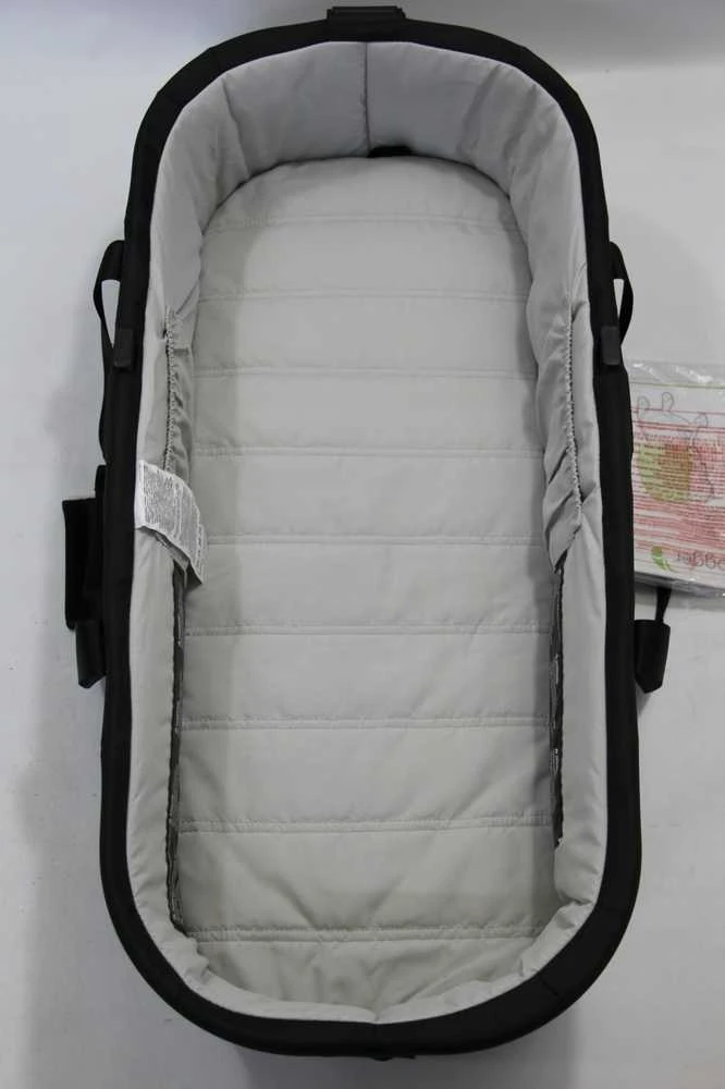 Baby Jogger BBJ Krepšys vežimėliui CITY TOUR 2 JET 2083039