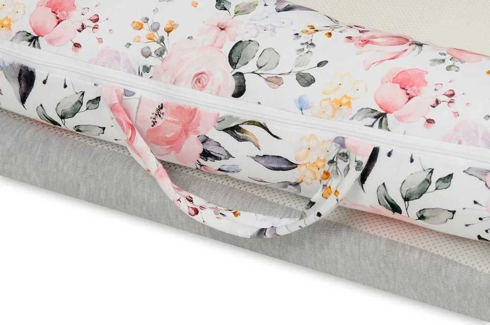 Baby Matex Kūdikio lizdelis „Rožės 09“ „DeLux“ kokoninis čiužinio spaudimą mažinantis įklotas