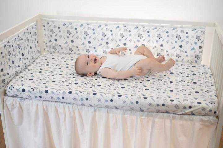 Patalynės komplektas Baby Matex „Bump Air 180 Cosmos“ lovelės apsauga