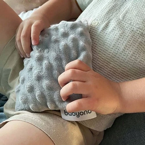 Baby Ono B.O.796/01 Vyšnių kauliukų karšto vandens butelis CHERRY rožinis