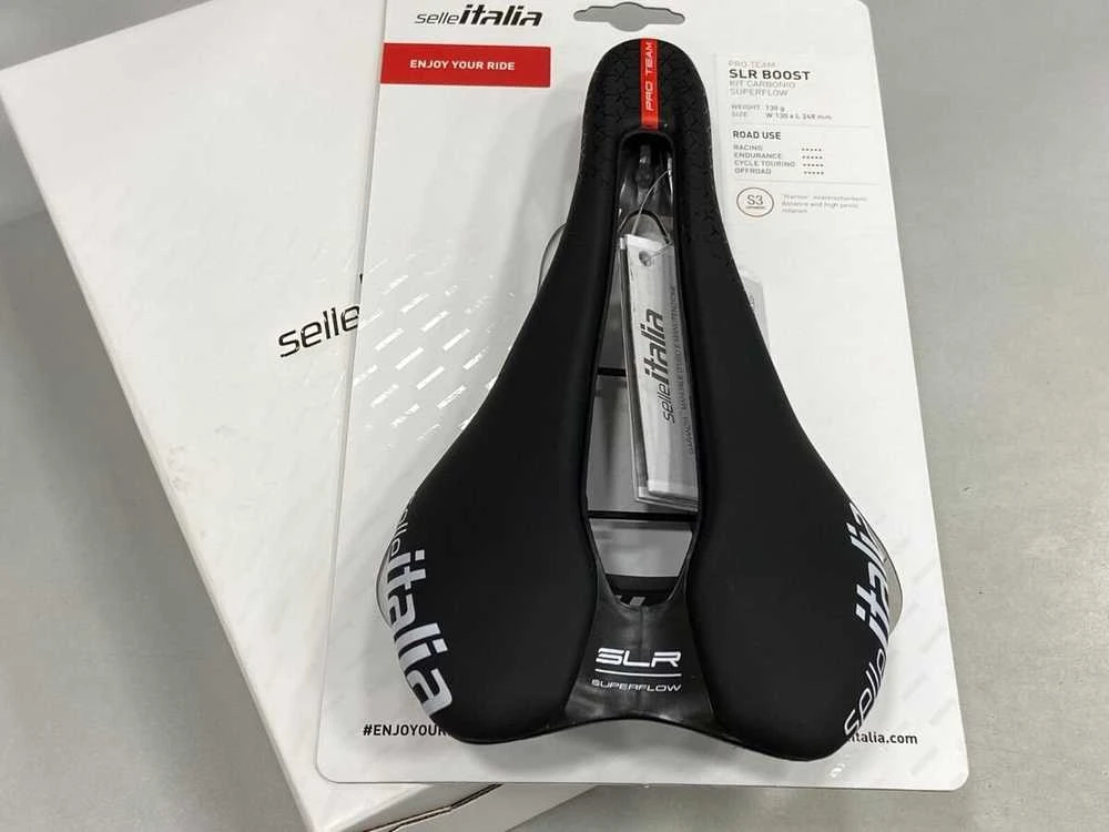 Selle Italia Balnas SELLE ITALIA SLR BOOST PRO TEAM 6.1 KIT CARBONIO SUPERFLOW S (id match S3), 133g (NAUJAS)