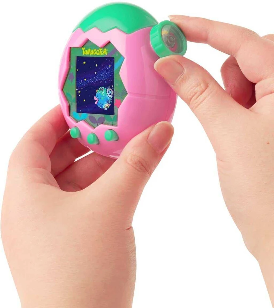 Bandai Tamagotchi Paradise pink land