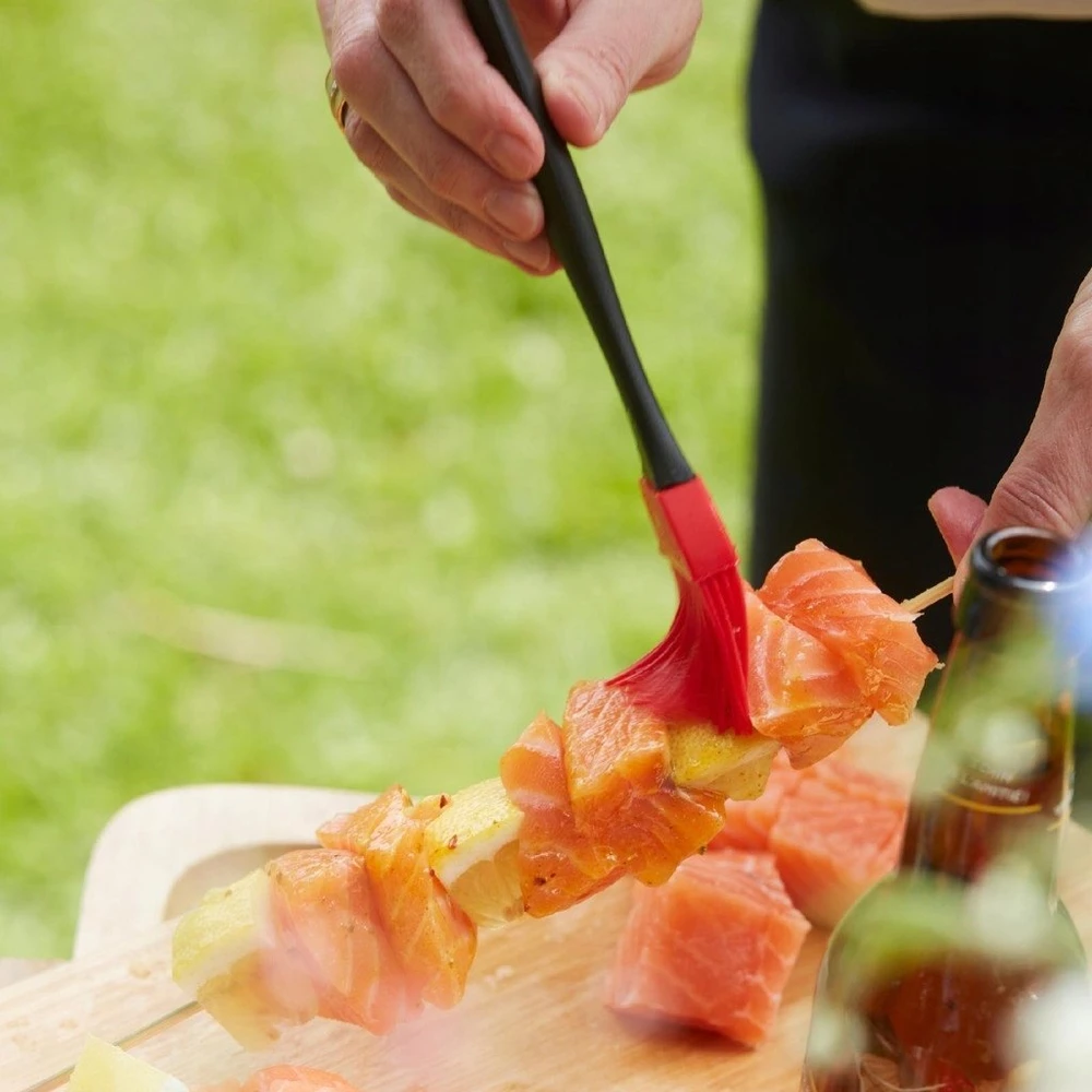 Barbecook nerūdijančio plieno padažų indelis su teptuku, 10.5 x 7.5 x 23 cm