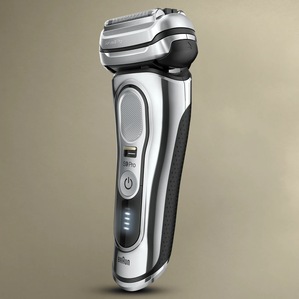 Braun Seria 9 Pro 9466CC sidabrinė