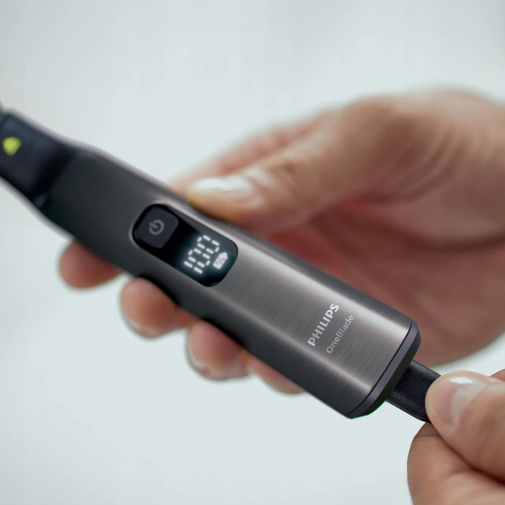 Philips Barzdaskutė OneBlade Pro 360 Veidui + kūnui (QP6652/61)
