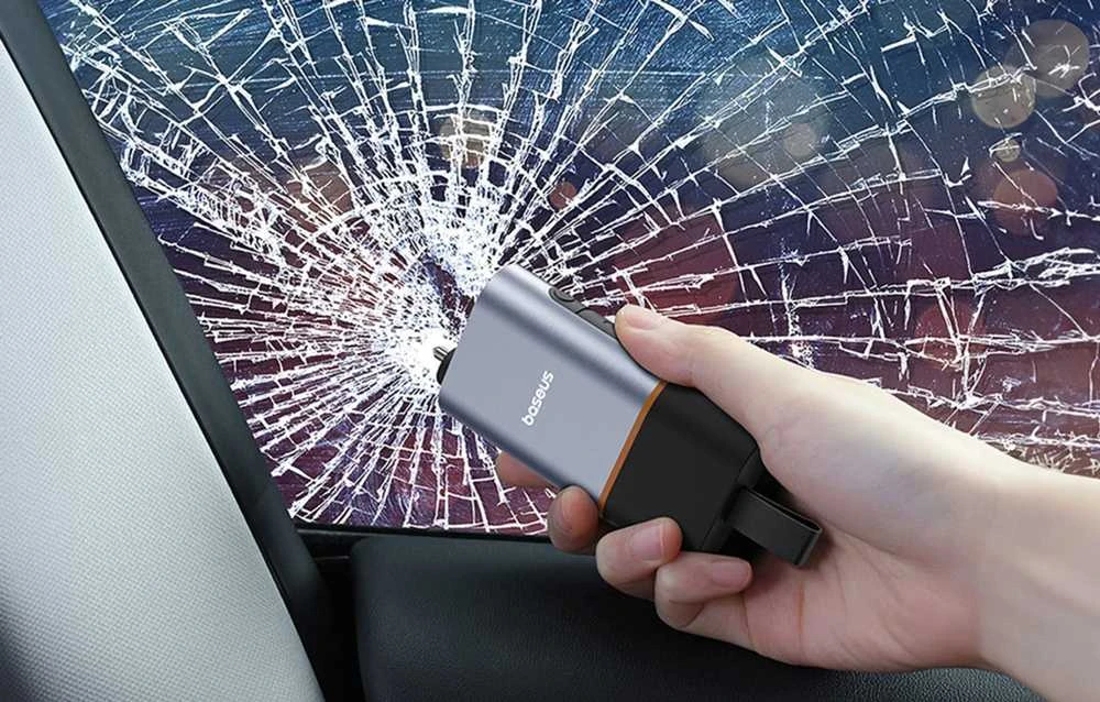 Baseus Sharp Tool apsauginis plaktukas Langų daužymas+apsauginio diržo pjovimas - juodas