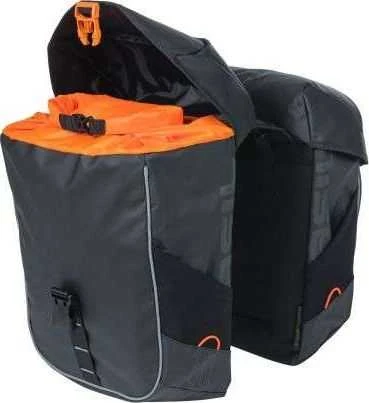 Dvigubas krepšys ant bagažinės Basil Miles Tarpaulin Daouble Bag