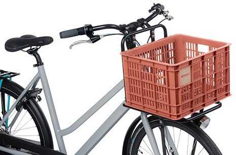 Basil Crate M terra red dviračio dėžė 29,5L