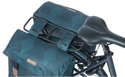 Basil Dviejų skyrių bagažinės krepšys BASIL ELEGANCE DOUBLE PANNIER BAG 40-49 Universal Bridge System, vandeniui atsparus estate mėlynas