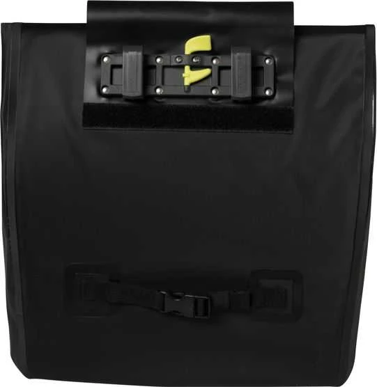 Basil Vienvietis miesto krepšys URBAN DRY SHOPPER 20L juodas
