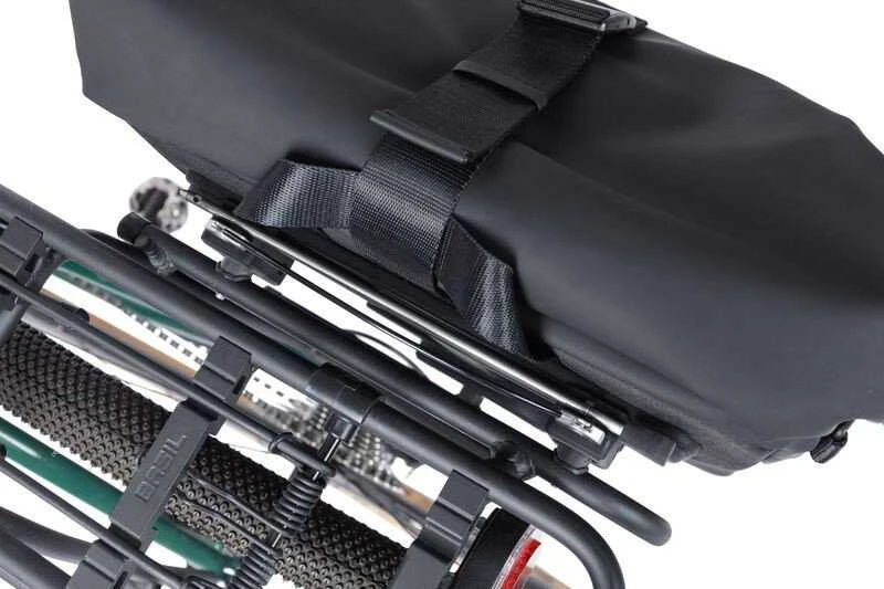Basil Užtraukiamasis kaištis su spyna BASIL MIK SIDE LOCK PIN WITH PADLOCK, MIK System, skirta MIK SIDE krepšiams/kuprinėms, nerūdijantis plienas (NAUJAS)