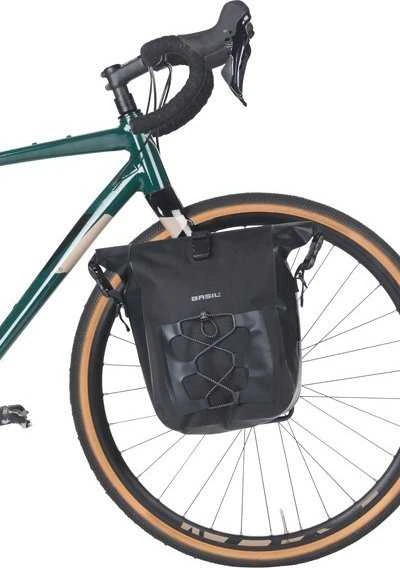 Basil Sakwa NAVIGATOR M, MIK STUDS, 14L, Atsparus vandeniui, Juoda (NEW 2025)