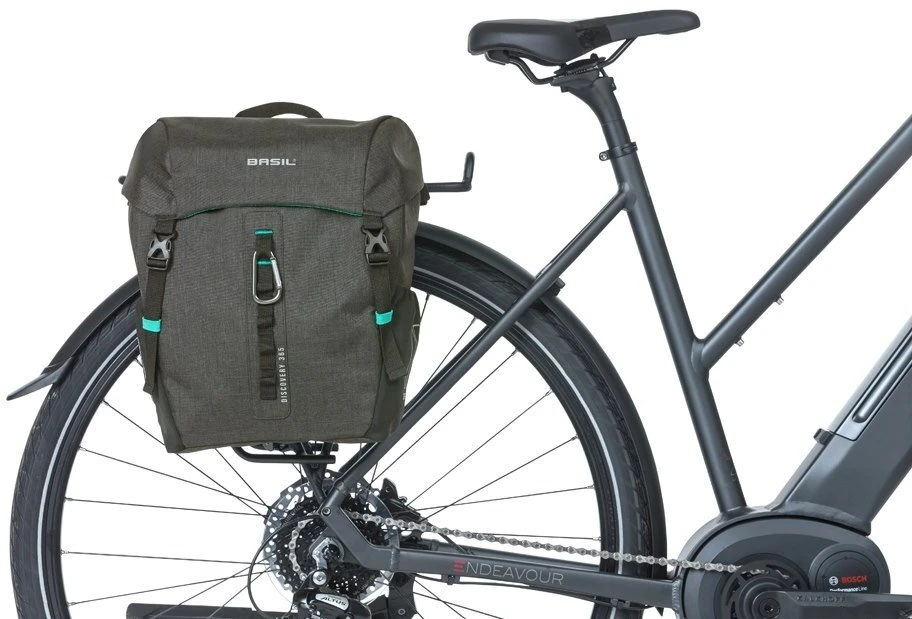Basil Baziliko krepšys-maišelis „DISCOVERY 365D SINGLE PANNIER BAG M 9L“, MIK kabliukų sistema, juodas, „melee“ (BAS-18283)