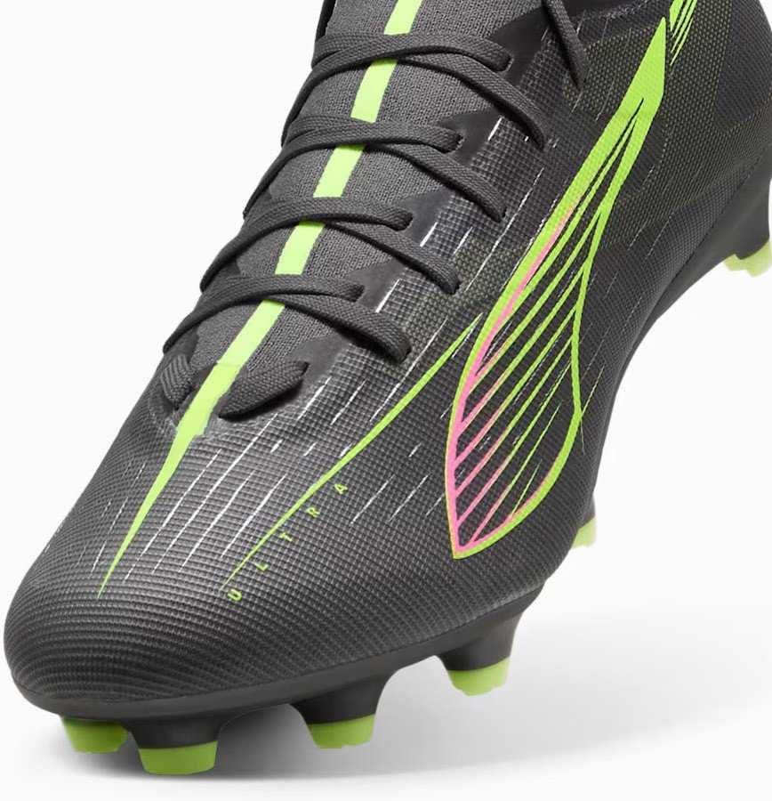 Buty piłkarskie Puma Ultra 5 Match FG/AG 108166 03 (42,5)