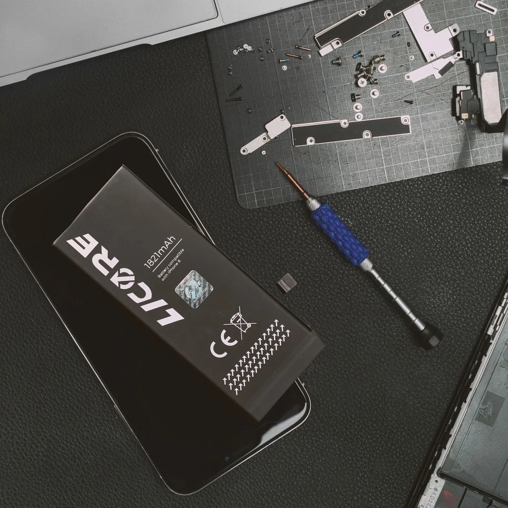 LICORE baterija, skirta IPHONE 13 3227 mAh