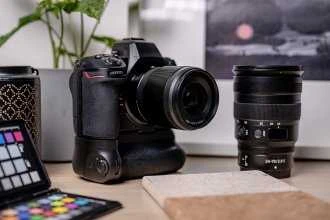 Fotoaparato Baterijos Laikiklis - Newell MB-N12 Nikon Z8, Dvigubas EN-EL 15, USB-C
