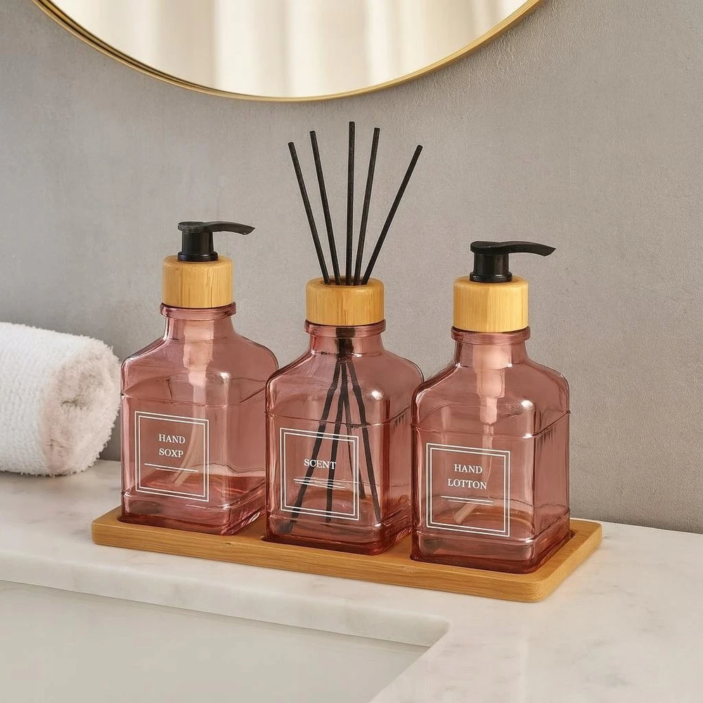 Bathroom Solutions Bamboo Vonios kambario komplektas su stikliniu difuzoriumi ir bambuko padėklu REN