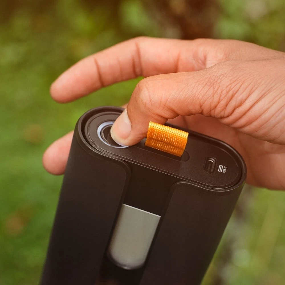 Akumuliatorius Fiskars, 12 V, li-ion, 4000 mAh