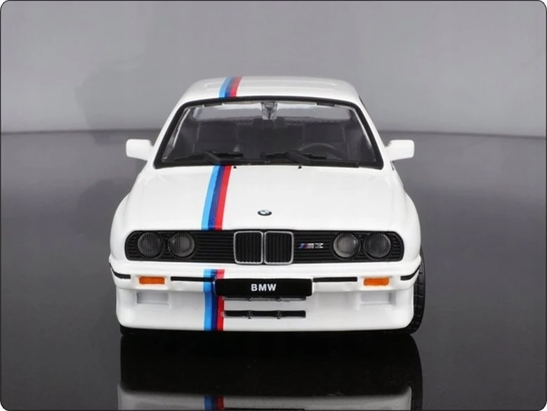 Bburago 1988 BMW 3 Series M3 | BBURAGO