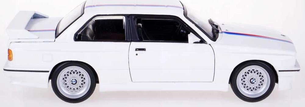 Bburago 1988 BMW 3 Series M3 | BBURAGO