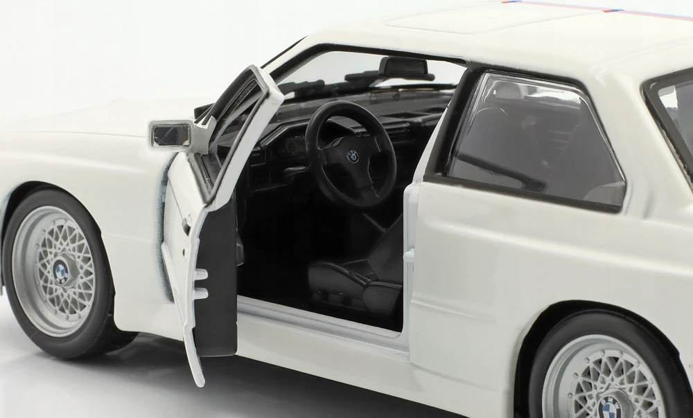 Bburago 1988 BMW 3 Series M3 | BBURAGO