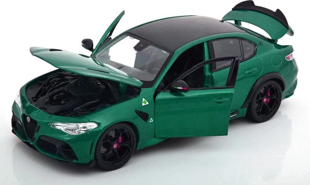 *BBURAGO metal., 1:18, ALFA ROMEO GIULIA GTA,žalias
