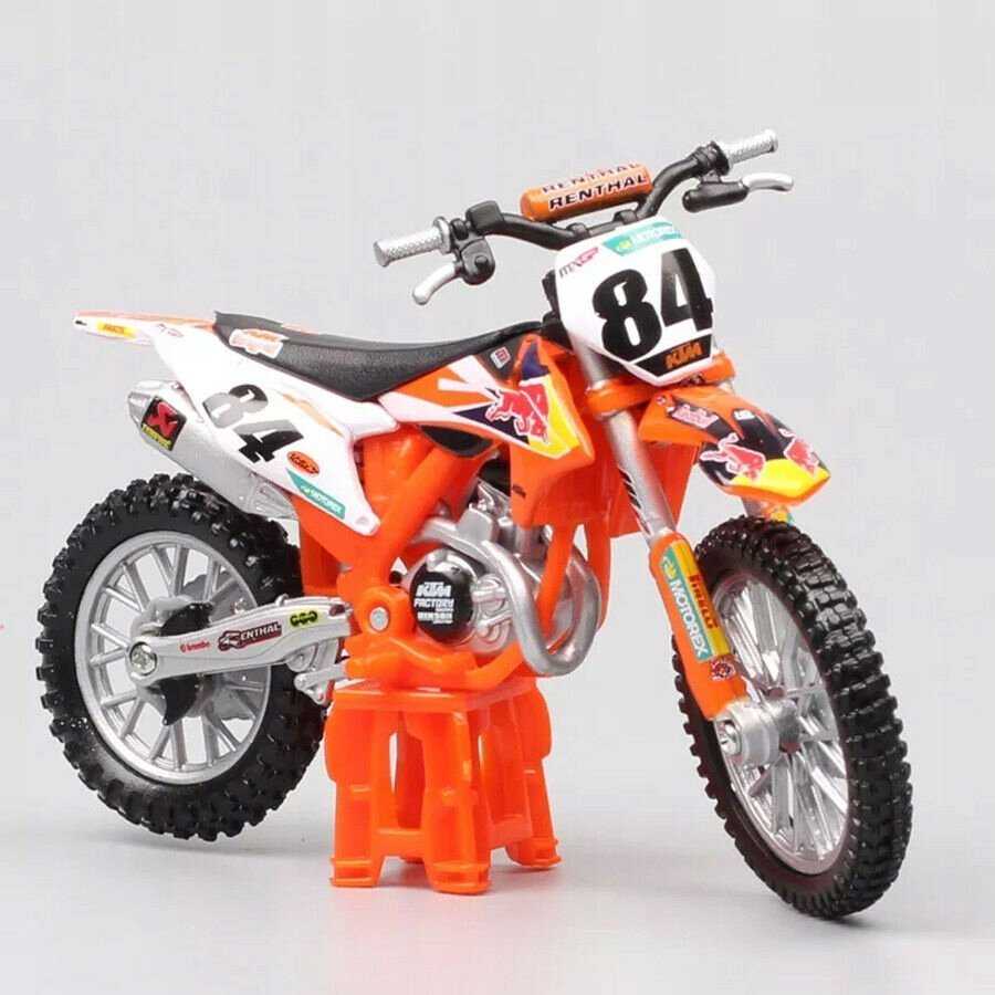 Bburago BBU 1:18 RedBull KTM motociklai 51081 10818