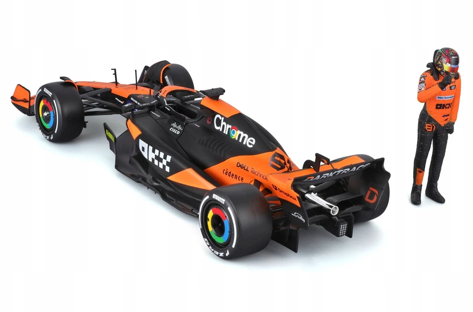 Bburago BBU 1:24 F1 McLaren MCL38 Oscar Piastri 28040_81