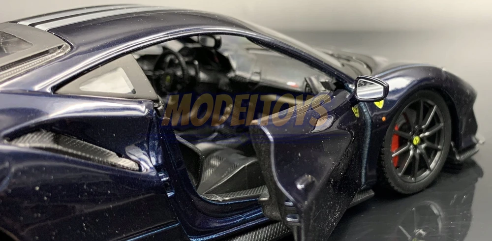 Bburago BBU 1:24 Ferrari 488 Pista BlueWithSilverStr.26026