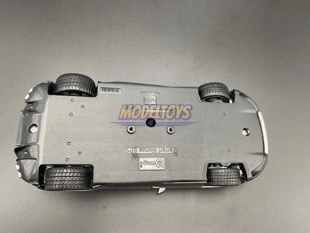 Bburago BBU 1:24 Ferrari R_P Ferrari Monza juodas 26027B