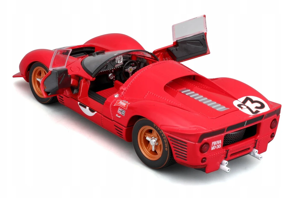 Bburago BBU 1:24 Ferrari Racing 330P4 Daytona Raudona#23 26588