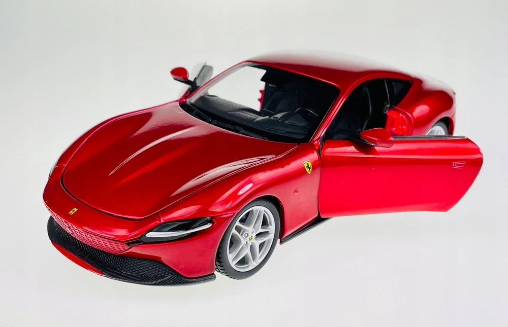 Bburago BBU 1:24 Ferrari Roma Raudona 26029 RD 60294
