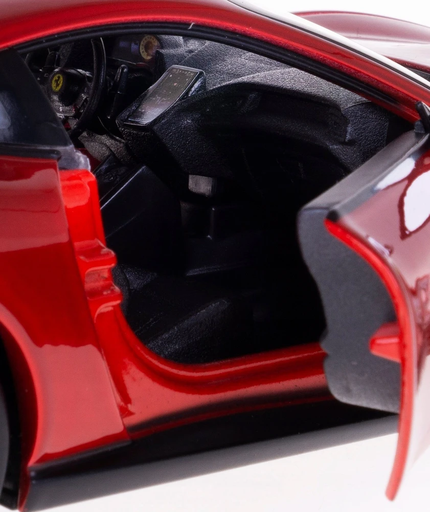 Bburago BBU 1:24 Ferrari Roma Raudona 26029 RD 60294