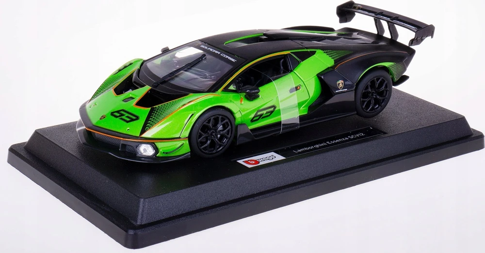 Bburago BBU 1:24 Lamborghini NI Count.800-4 Baltas 21102WT