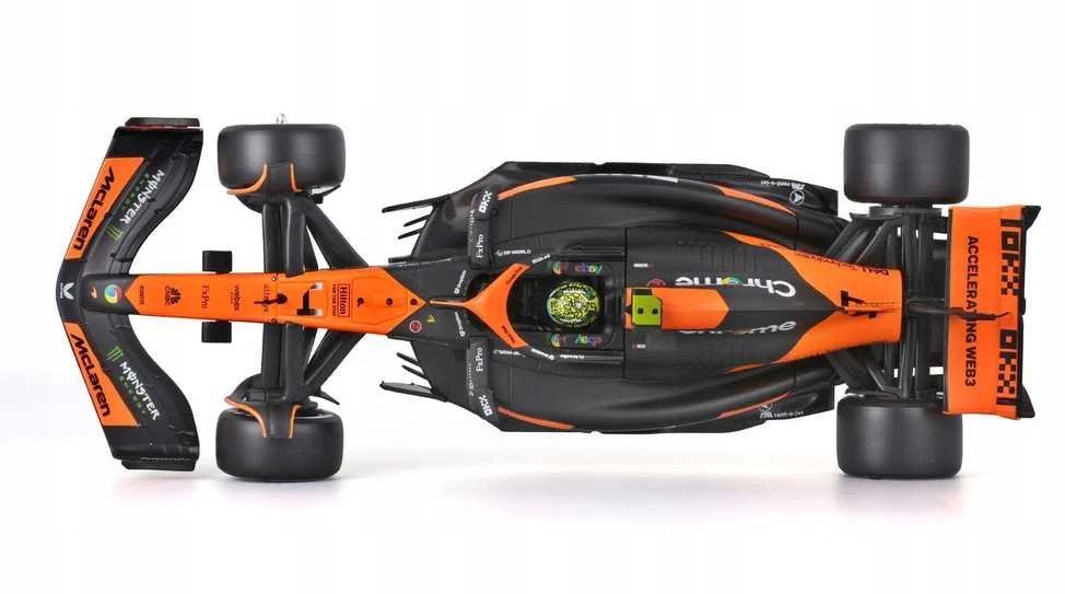 Modelis - Bburago 1:24 McLaren MCL38 Lando Norris Miami GP 2024 (Ekspozicinė prekė)