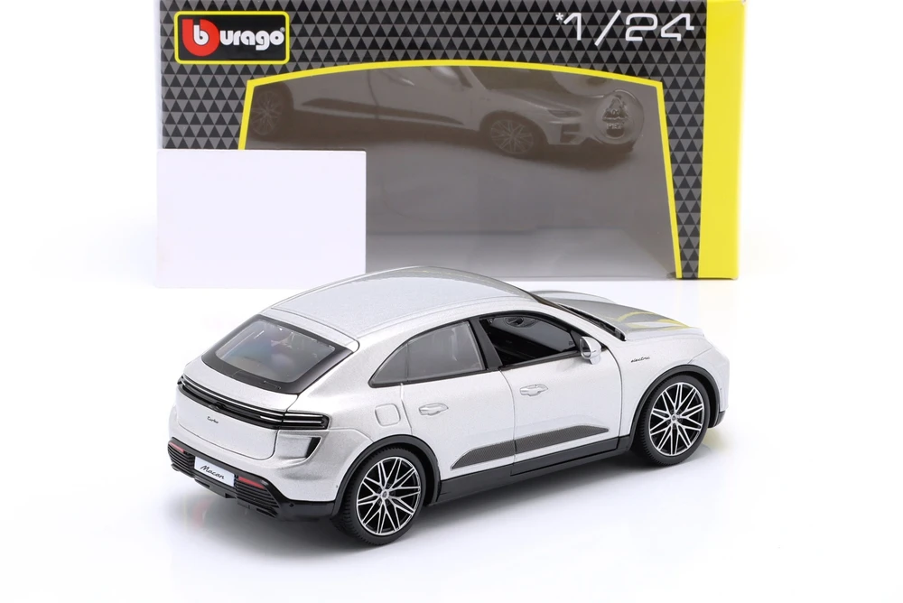 Bburago BBU 1:24 Porsche Macan Turbo Electric 21114